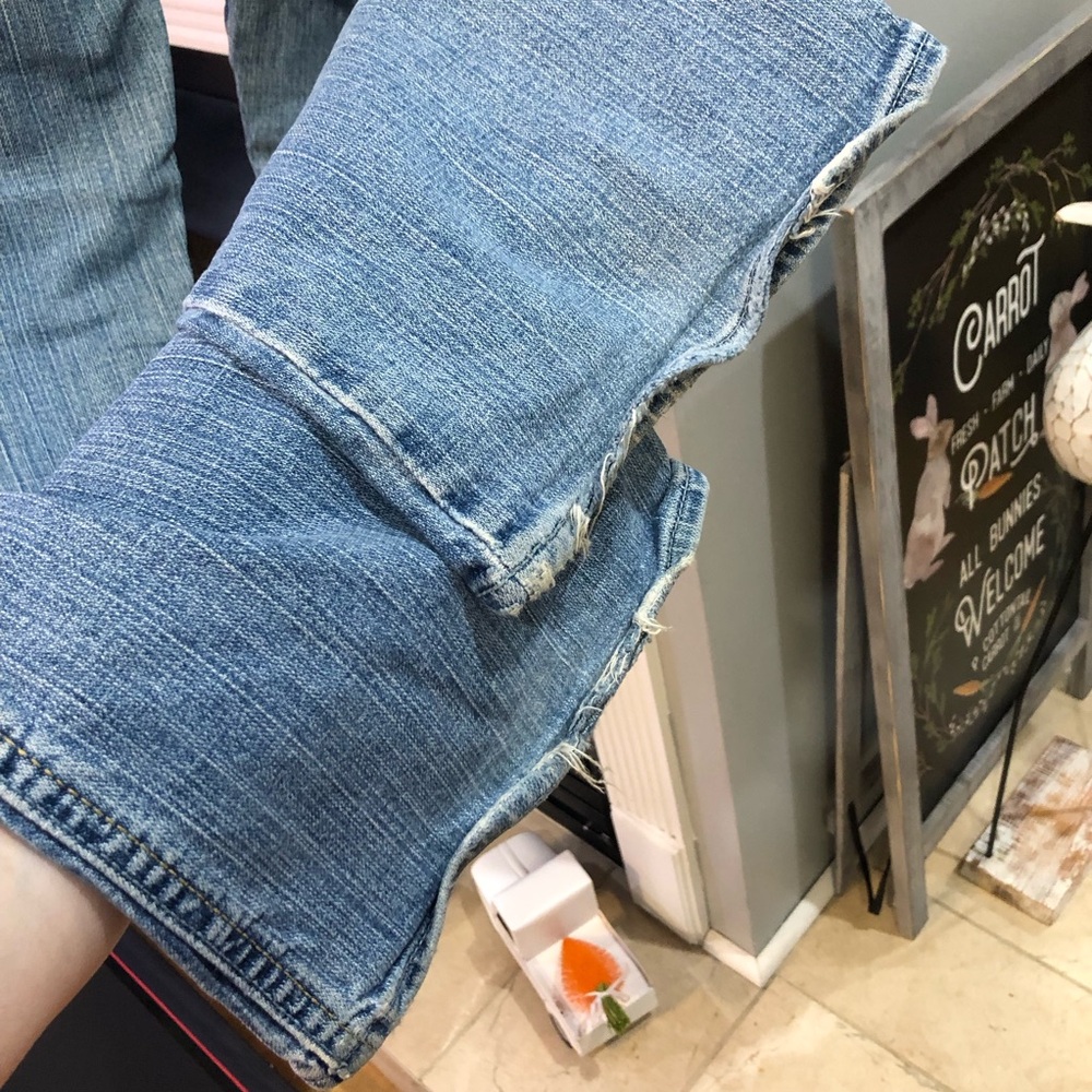 VINTAGE Y2K GAP Original Low Rise Flare Light Wash Distressed Denim Jeans - Picture 7 of 8